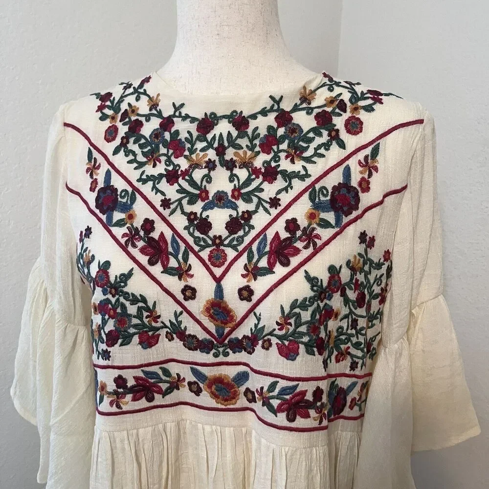 Umgee Boho Mini Dress Ivory Floral Embroidered Peasant 3/4 Bell Sleeves Size S - Picture 6 of 10